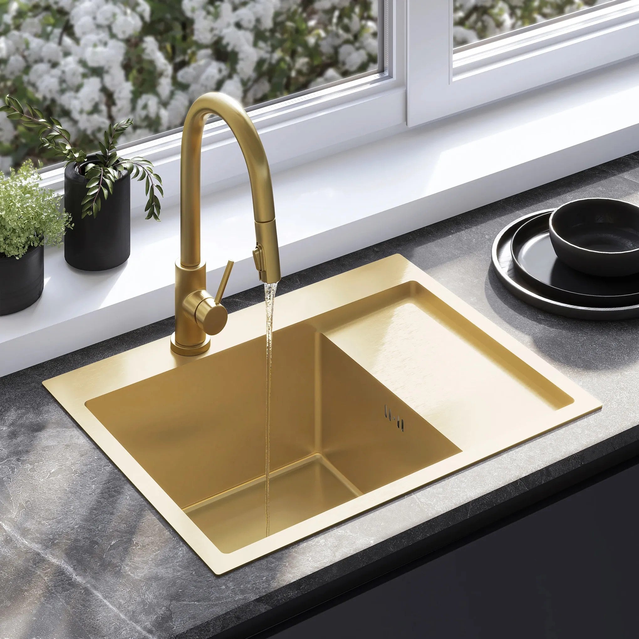 Oceľové umývadlo Fin BRUSH GOLD s kuchynskou batériou 1