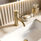Rea Lungo Diamond umývadlová batéria Brush Gold Low  1