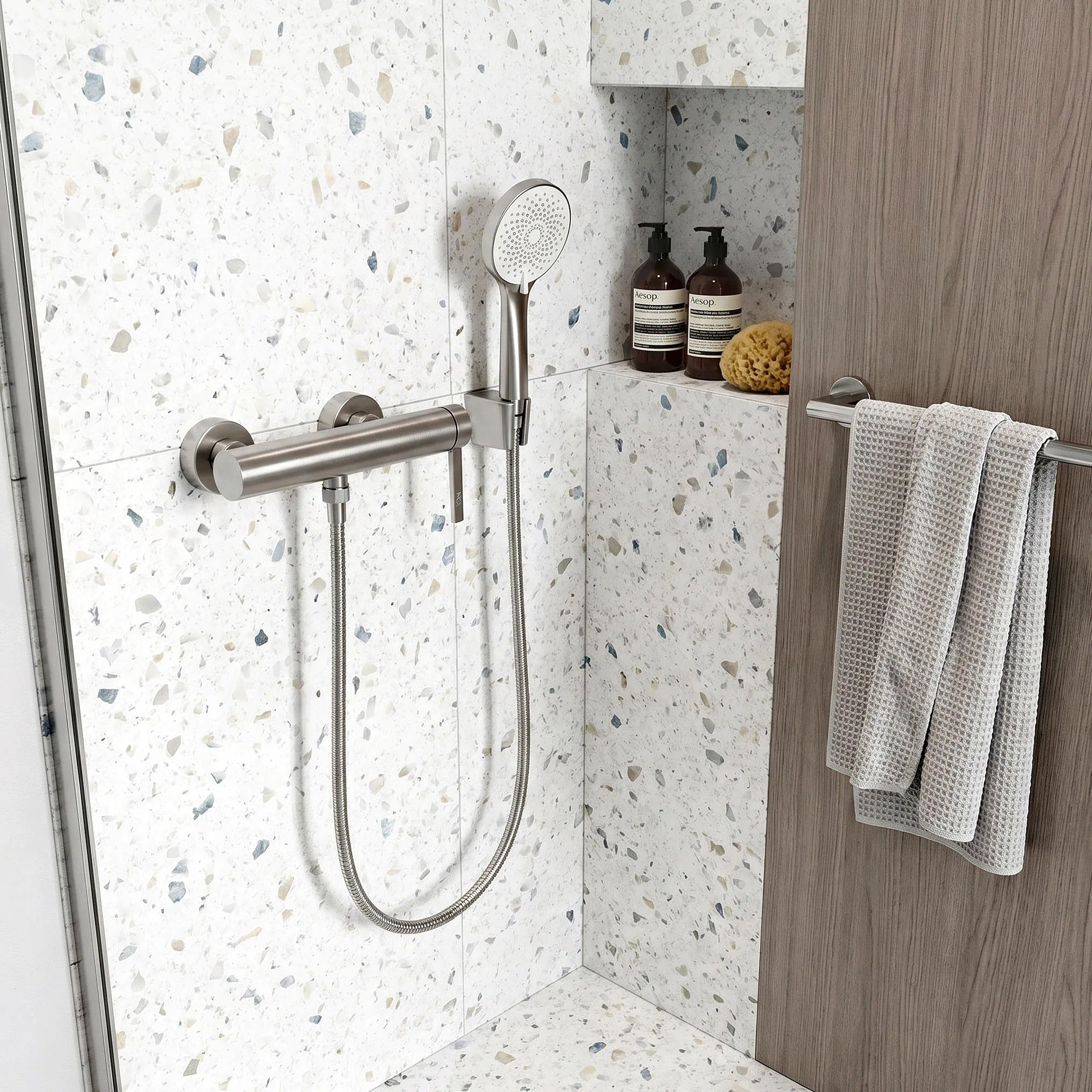 Sprchová batéria REA Rivo Brush Nickel  2