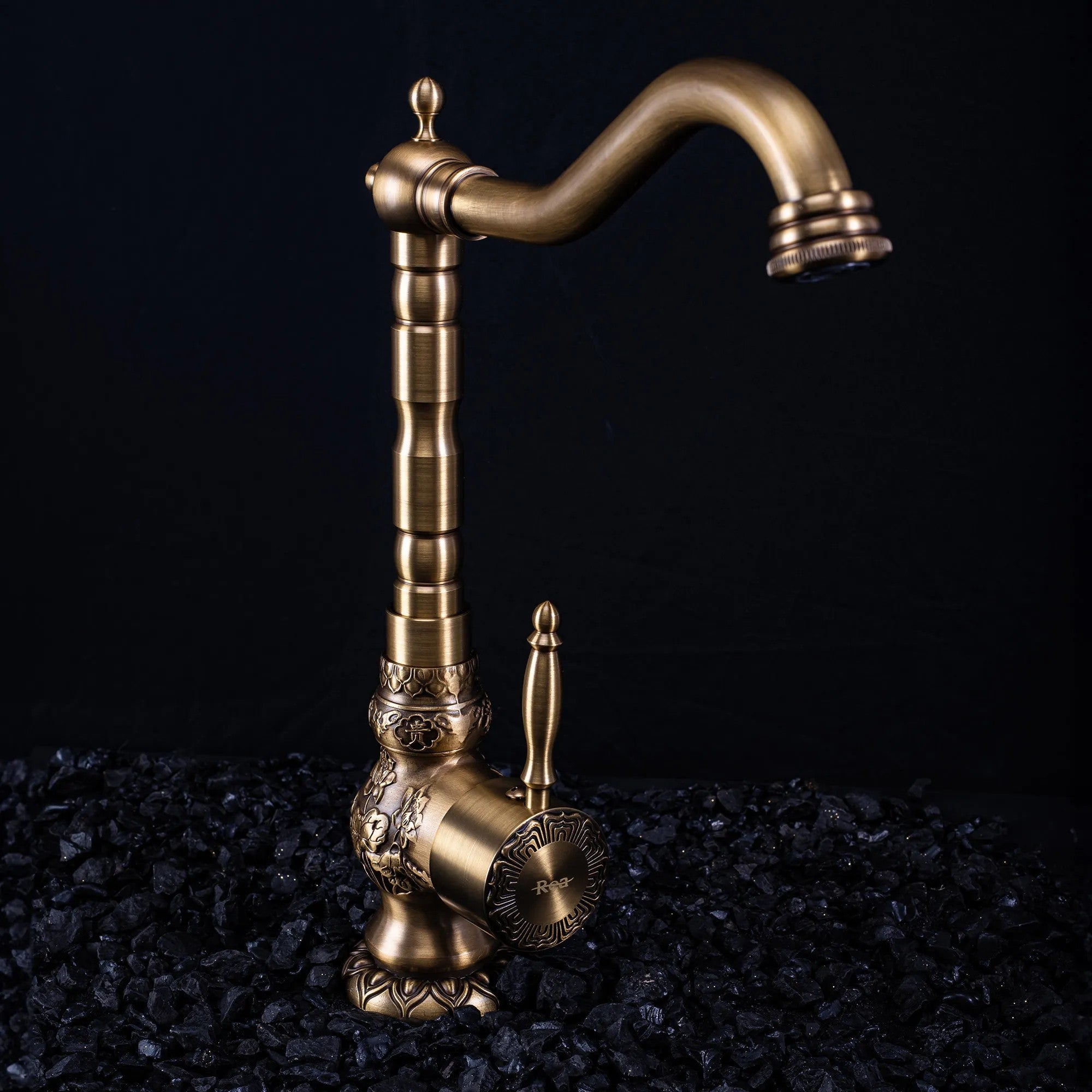 Kuchynská  Kúpeľňová batéria Rea VENICE antique bronze  2