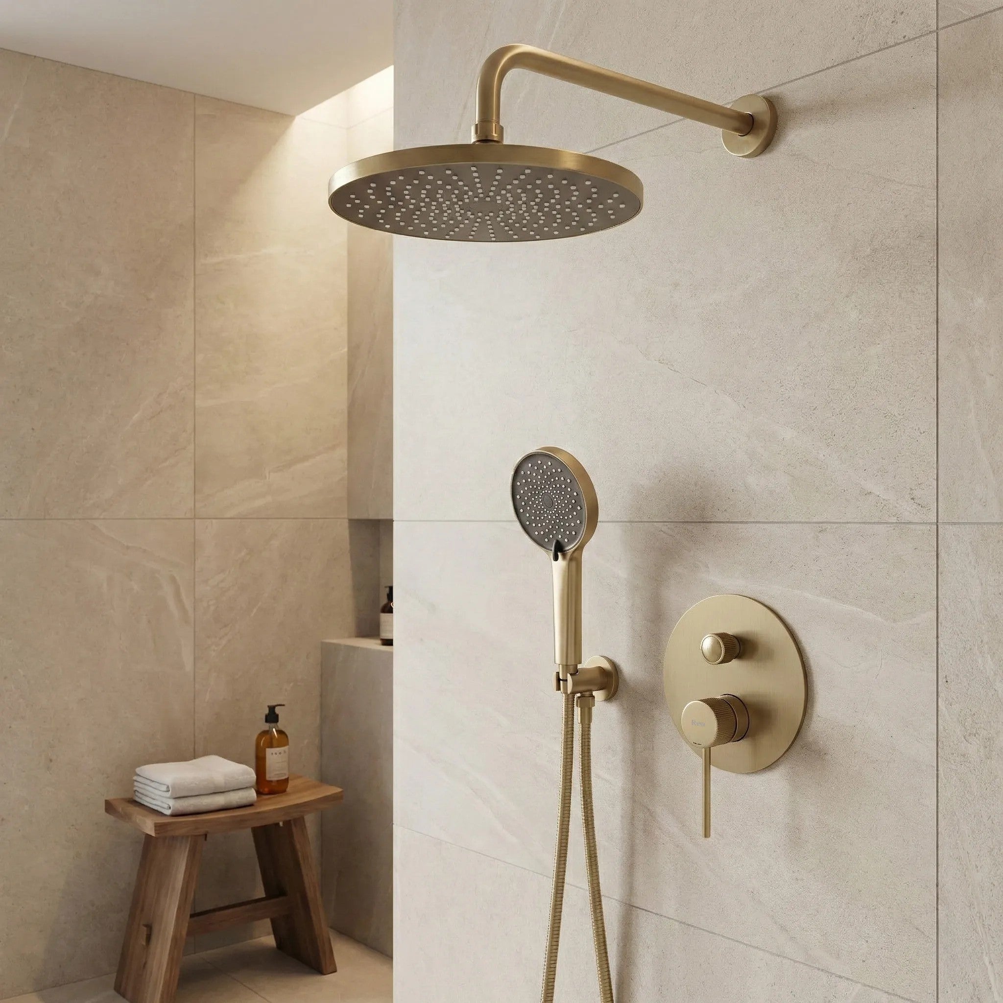 Podomietková sprchová súprava Rea Lungo Stripe Gold Brush + BOX  2