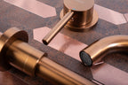 Podomietková umývadlová batéria REA LUNGO Long Copper Brush + BOX  2