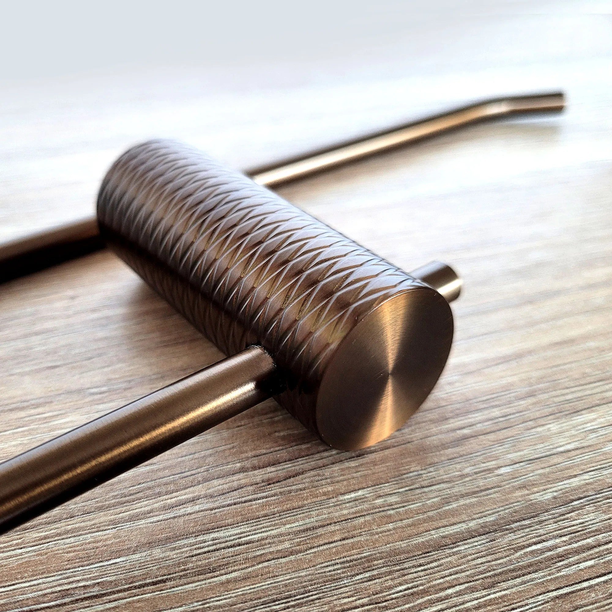 Kúpeľňový vešiak 9710 Prism Brush Copper  3