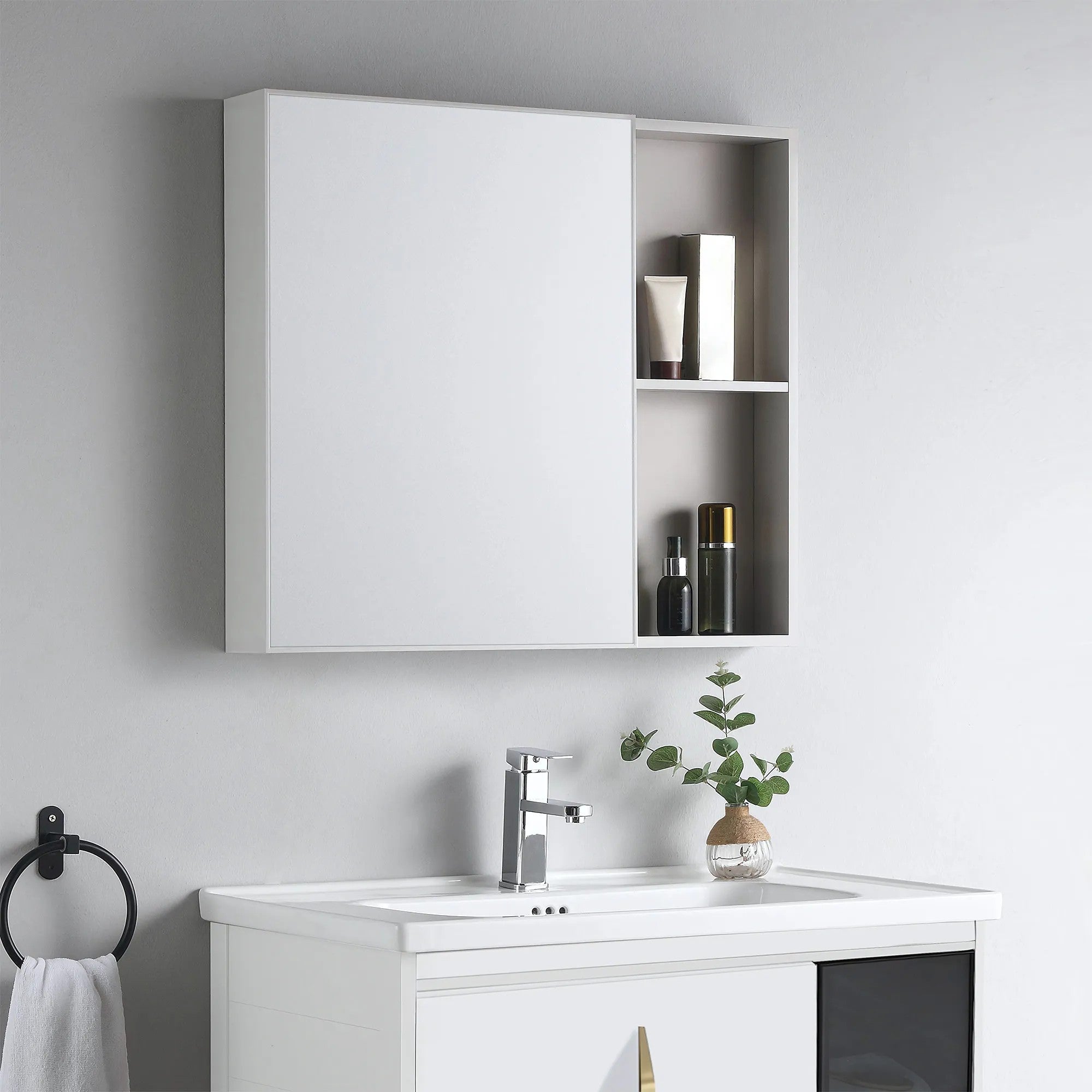 Súprava kúpeľňového nábytku s umývadlom Paris 60cm White  3