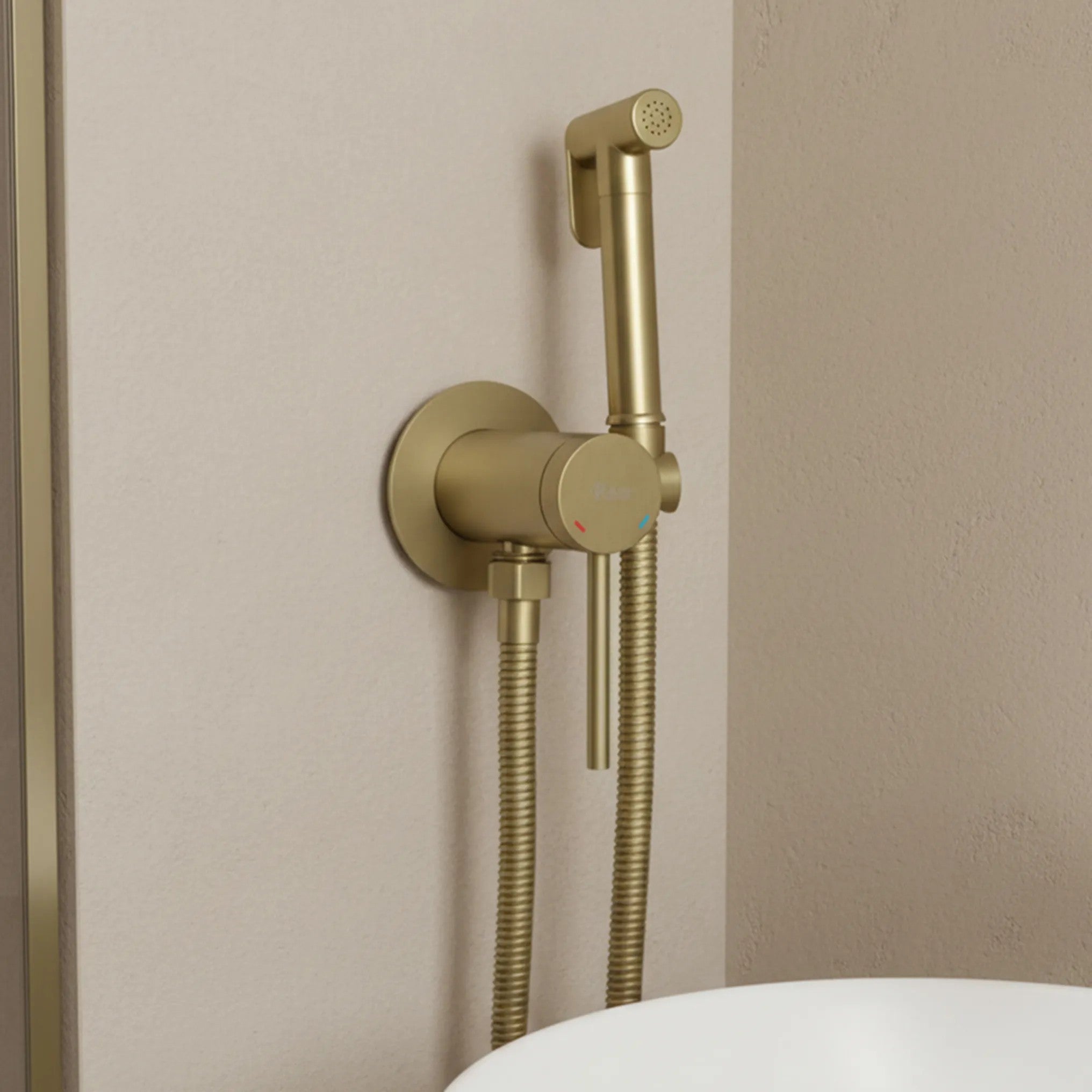 Podomietková bidetová batéria Foss Clif Brush Gold  3