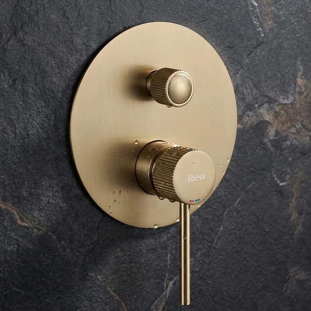 Podomietková sprchová súprava Rea Lungo Stripe Gold Brush + BOX  4