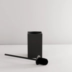 Kovový stojan na WC s kefou B110 MATT BLACK  4