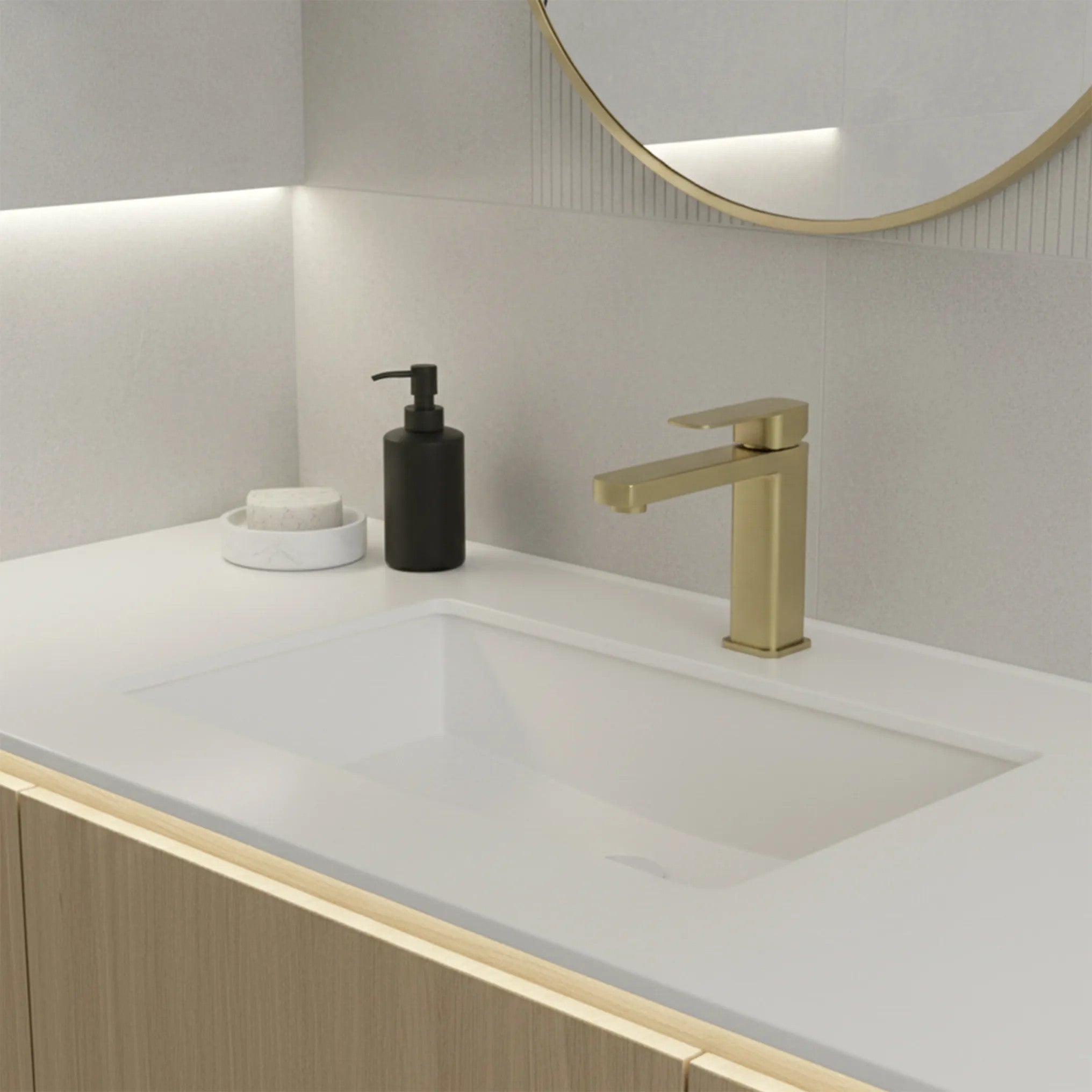 Kúpeľňová batéria Rea Arlo Brush Gold  4