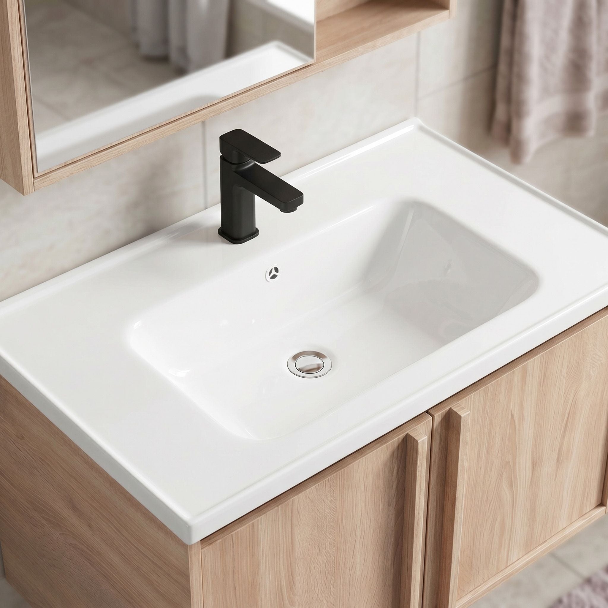 Súprava kúpeľňového nábytku s umývadlom Gama T25023 BXM 80CM  6