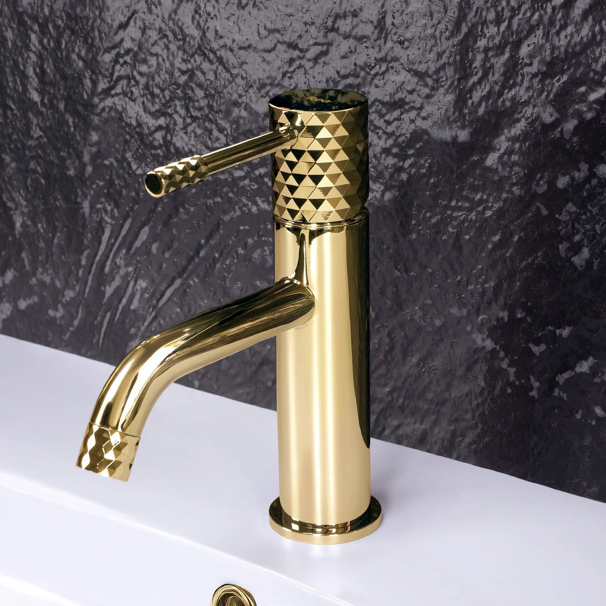 Rea Lungo Diamond umývadlová batéria Gold Low  5