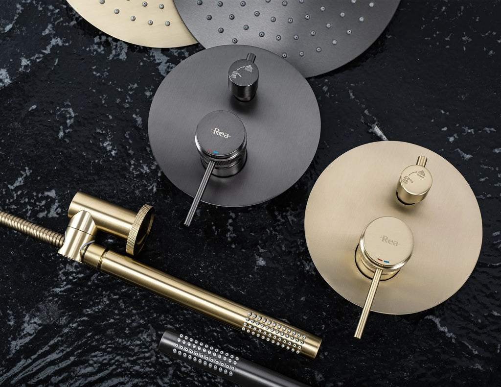 Podomietková sprchová súprava Rea Lungo Grip Gold Brush   + BOX  7