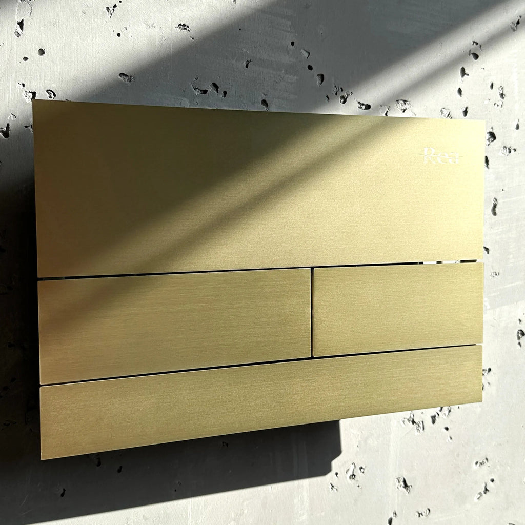 Podomietkový WC systém K011A-Q + tlačidlá T Brush Gold  8