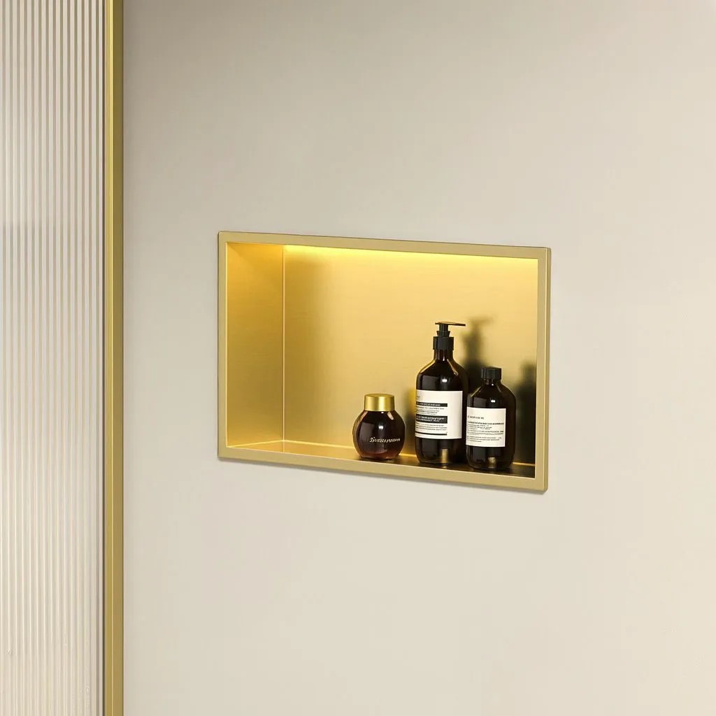 VSTAVANÁ KÚPEĽŇOVÁ POLICA LED 30x45 brush gold  8